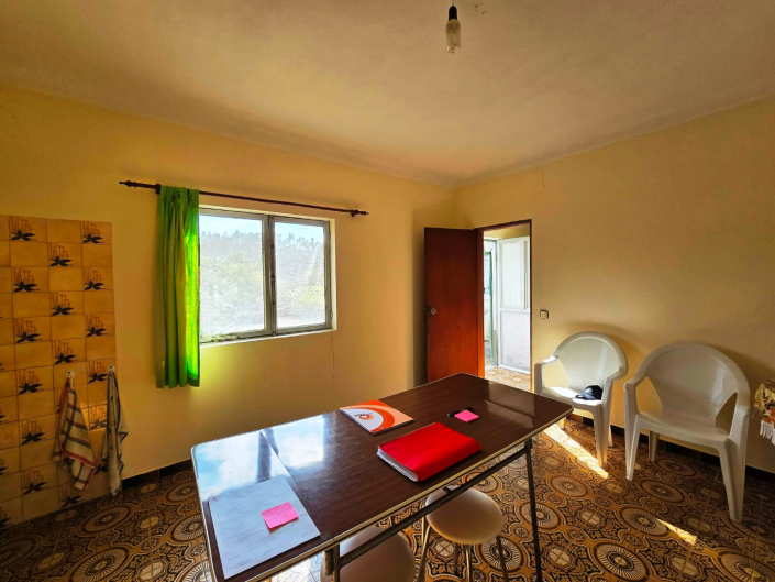 Image No.15-6 Bed House for sale