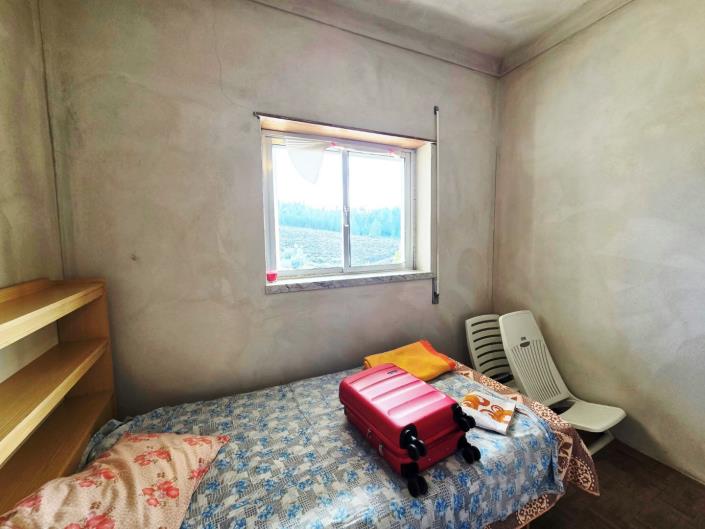 Image No.29-6 Bed House for sale
