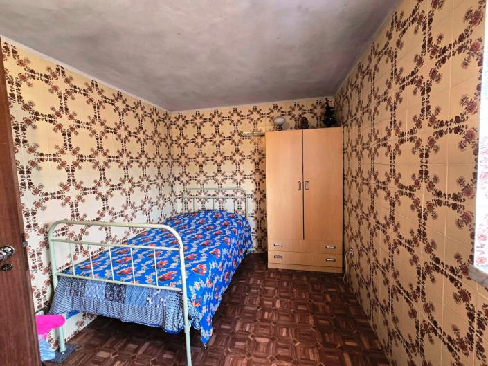 Image No.34-6 Bed House for sale