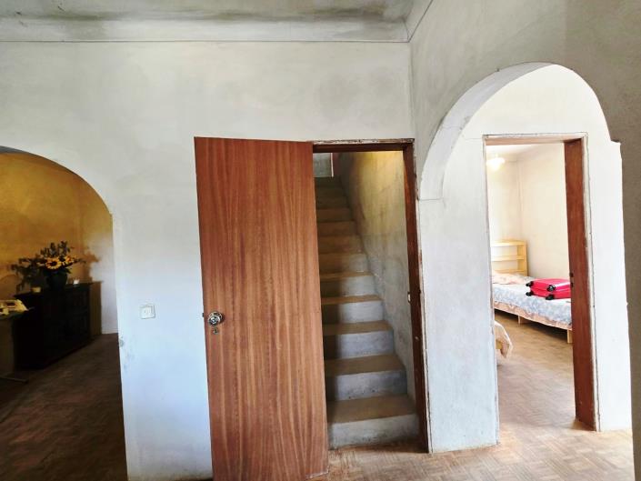 Image No.35-6 Bed House for sale