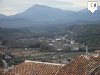 Image No.2-Maison de 3 chambres à vendre à Castillo de Locubín