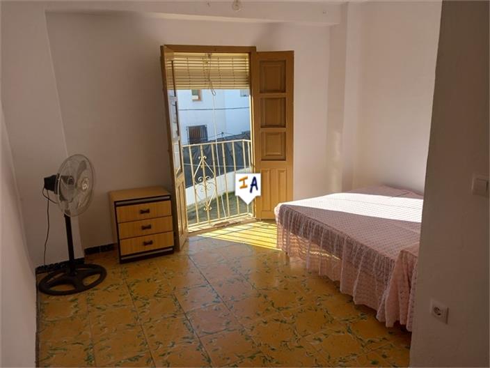 Image No.10-2 Bed House for sale