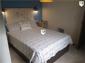 Image No.10-Ferme de 11 chambres à vendre à Montefrío