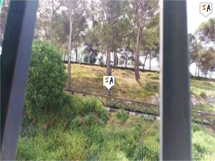 Image No.14-3 Bed House for sale