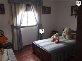 Image No.12-Maison de 4 chambres à vendre à Tozar