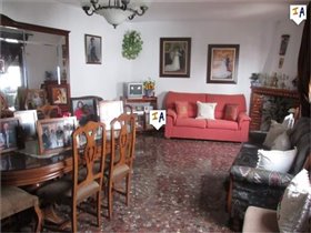 Image No.6-Maison de 4 chambres à vendre à Tozar