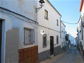 Image No.0-Maison de 5 chambres à vendre à Martos