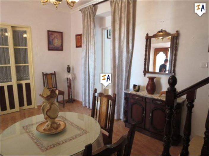 Image No.3-5 Bed House for sale