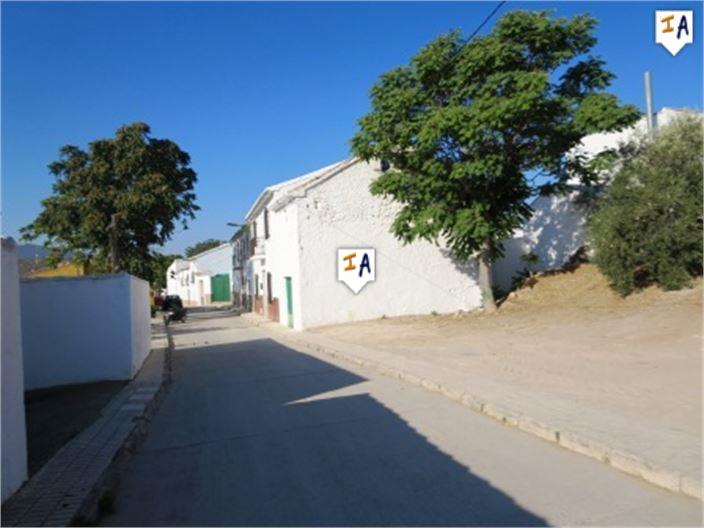 Image No.6-5 Bed House for sale