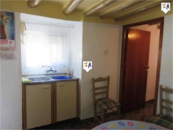 Image No.12-4 Bed House for sale