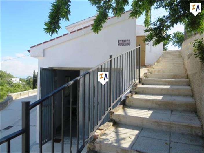 Image No.6-4 Bed House for sale