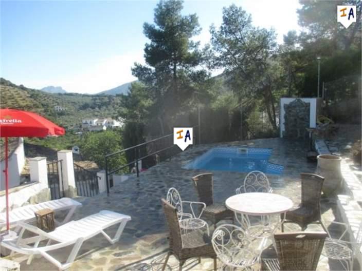 Image No.7-3 Bed Farmhouse for sale