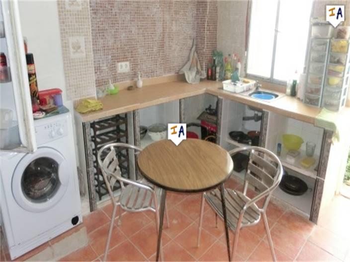 Image No.7-2 Bed House for sale