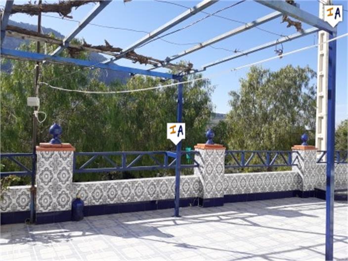 Image No.9-6 Bed Farmhouse for sale