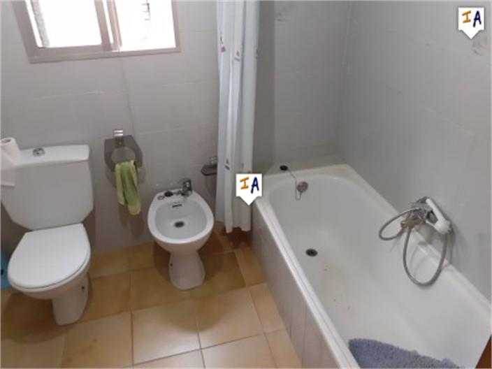 Image No.12-Maison de 4 chambres à vendre à Iznájar