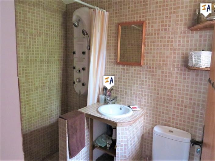 Image No.10-4 Bed Farmhouse for sale