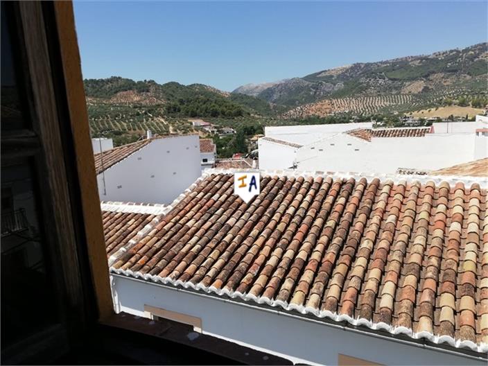 Image No.14-13 Bed Commercial for sale