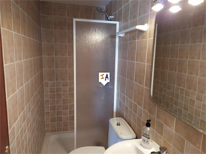 Image No.12-3 Bed House for sale