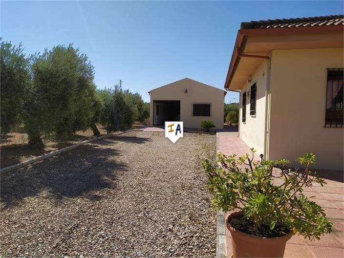 Image No.7-3 Bed House for sale