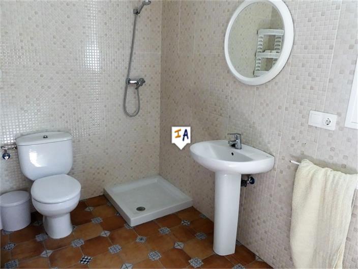 Image No.9-Maison de 3 chambres à vendre à Fuente-Tójar