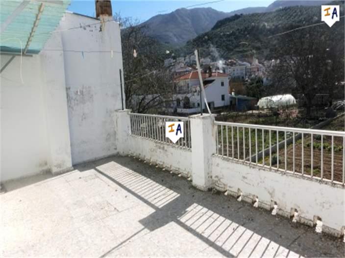 Image No.10-4 Bed House for sale