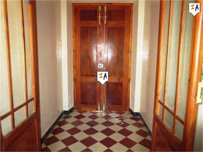 Image No.12-4 Bed House for sale