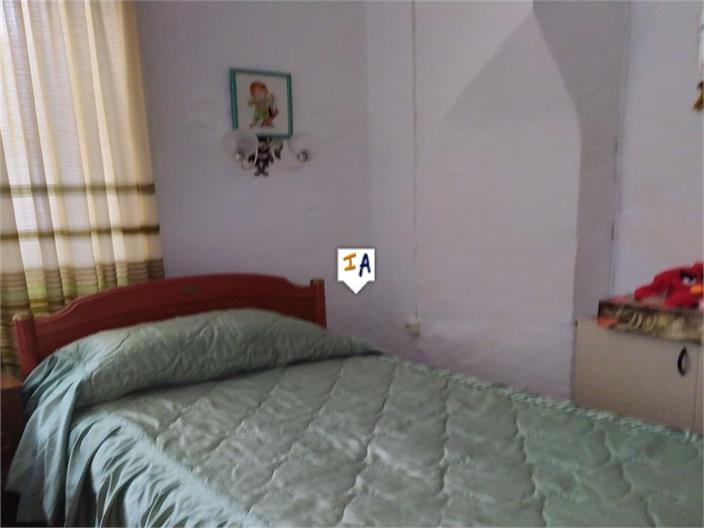 Image No.15-3 Bed Farmhouse for sale