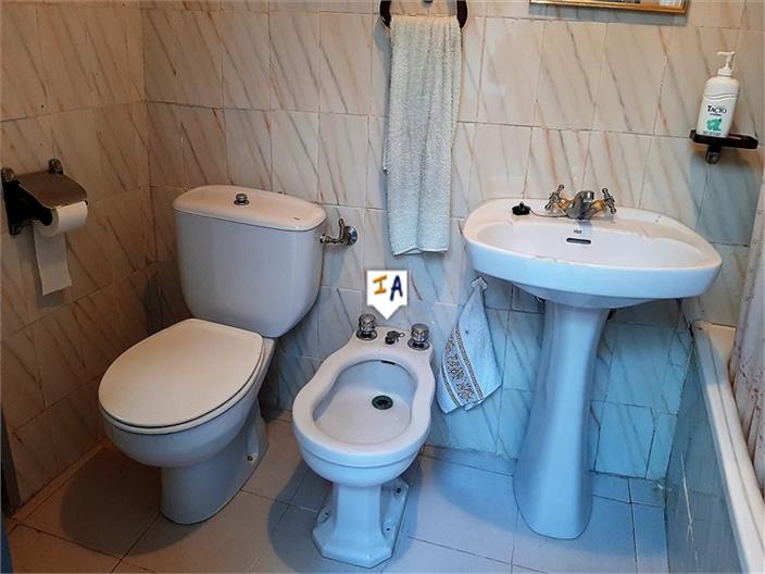 Image No.14-Maison de 4 chambres à vendre à Castillo de Locubín