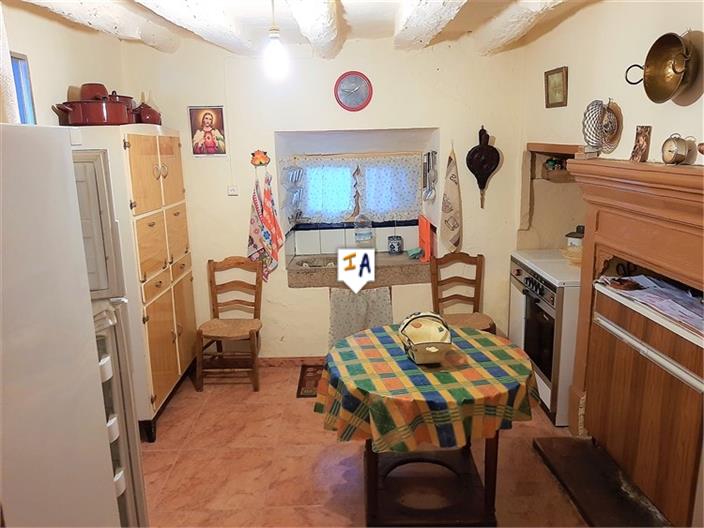 Image No.15-Maison de 4 chambres à vendre à Castillo de Locubín