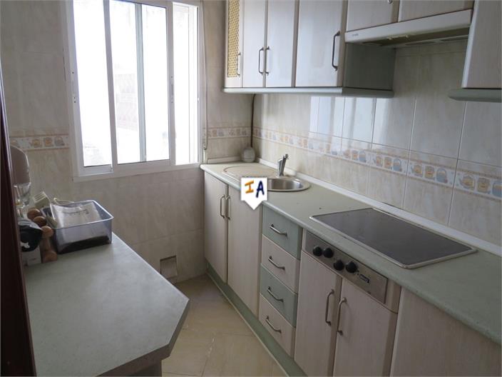 Image No.6-5 Bed House for sale