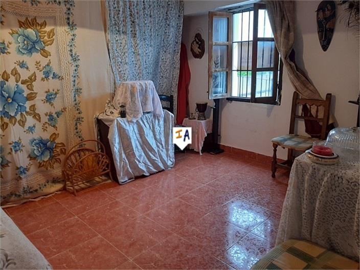 Image No.13-3 Bed House for sale