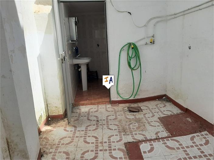 Image No.10-1 Bed House for sale