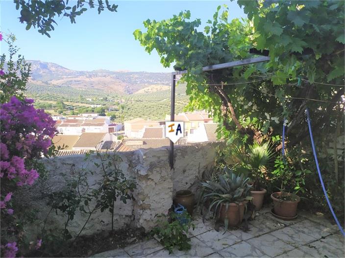 Image No.9-3 Bed House for sale