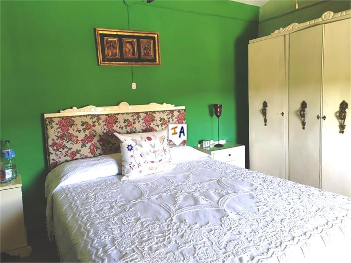 Image No.13-5 Bed Farmhouse for sale