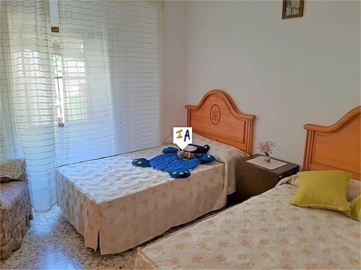 Image No.12-5 Bed Farmhouse for sale