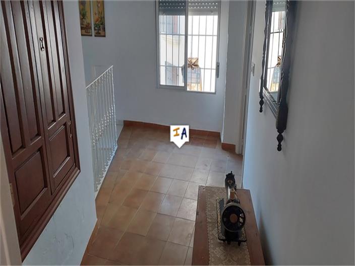 Image No.14-3 Bed House for sale