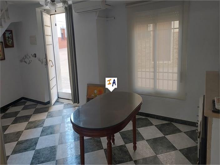 Image No.6-3 Bed House for sale