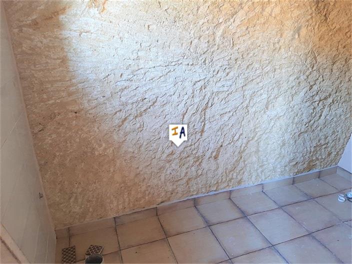 Image No.14-9 Bed Farmhouse for sale