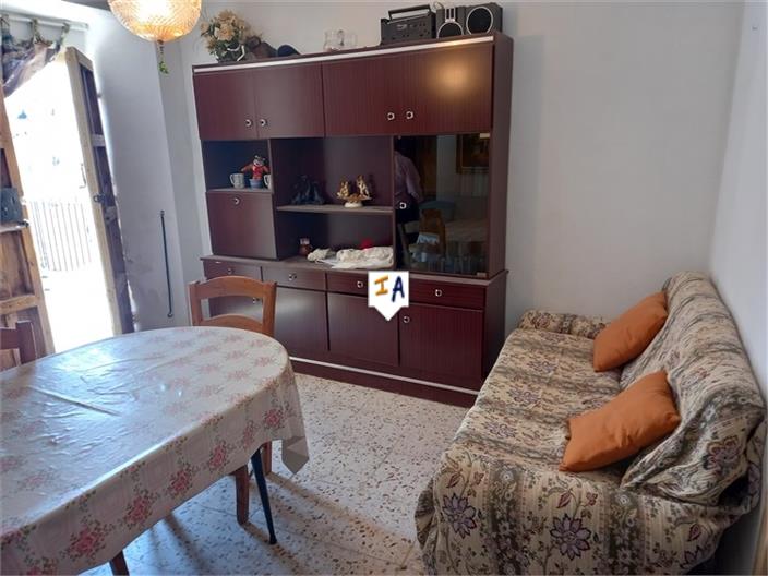 Image No.6-3 Bed House for sale