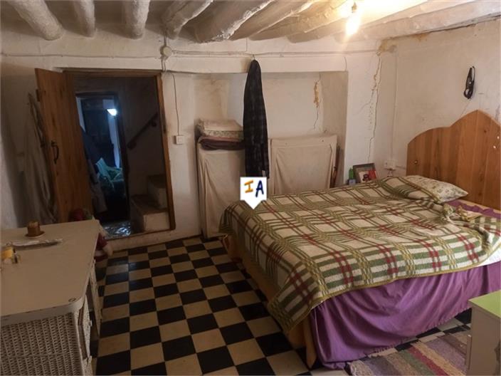 Image No.13-3 Bed Farmhouse for sale