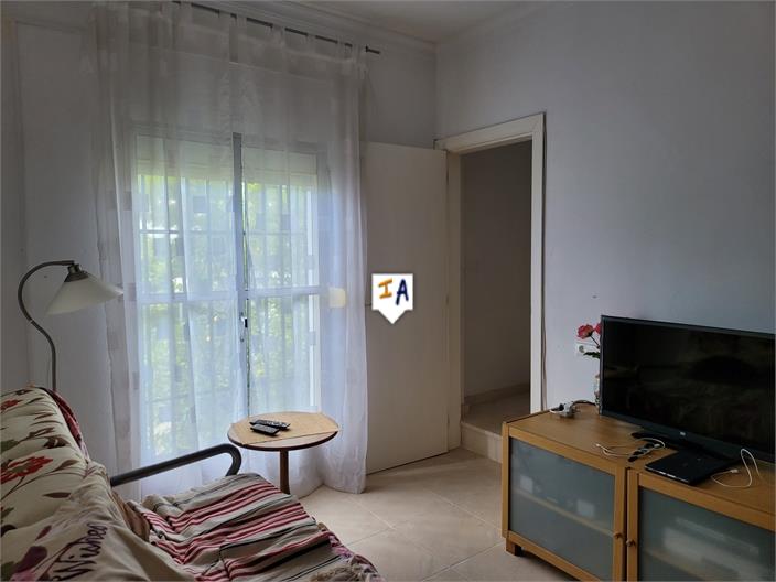 Image No.13-3 Bed House for sale