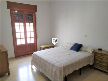 th504115