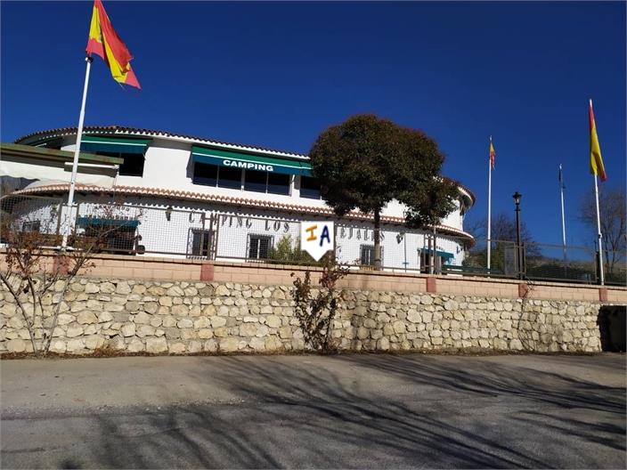 Image No.17-5 Bed House for sale