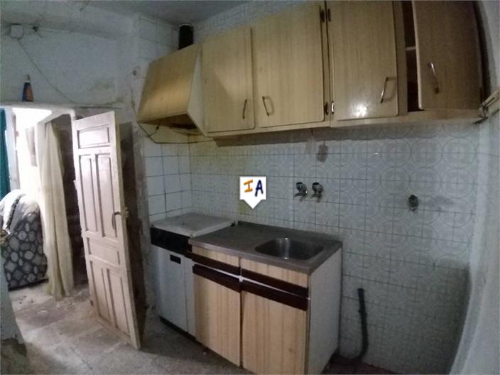 Image No.4-5 Bed House for sale