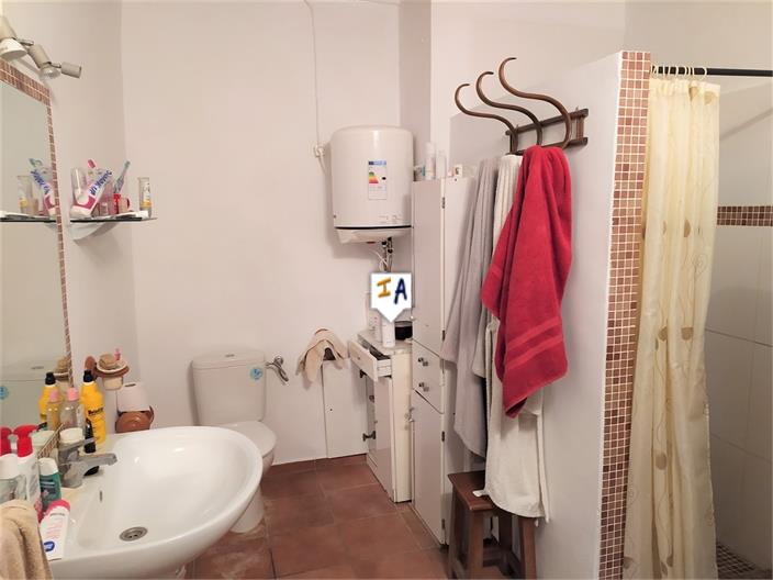 Image No.11-4 Bed House for sale