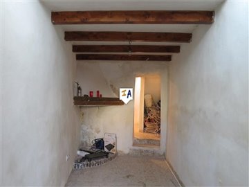 th518710