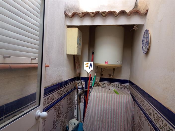 Image No.10-4 Bed House for sale