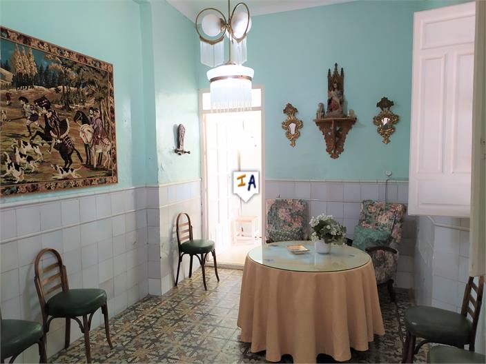 Image No.5-5 Bed House for sale