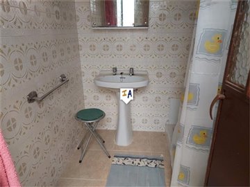 th524813