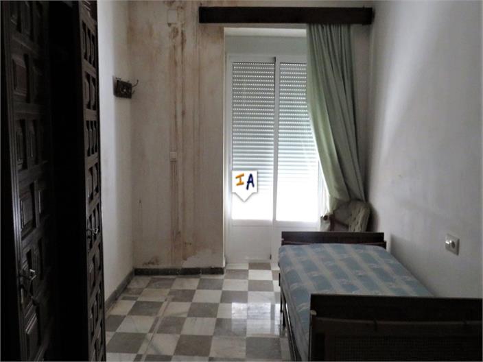 Image No.13-3 Bed House for sale